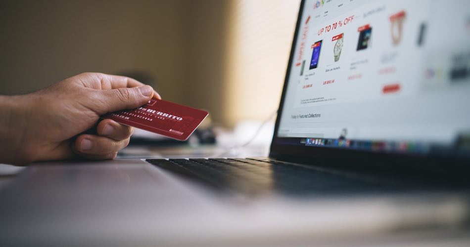 shopping-credit-card-online-pixabay-stocksnap