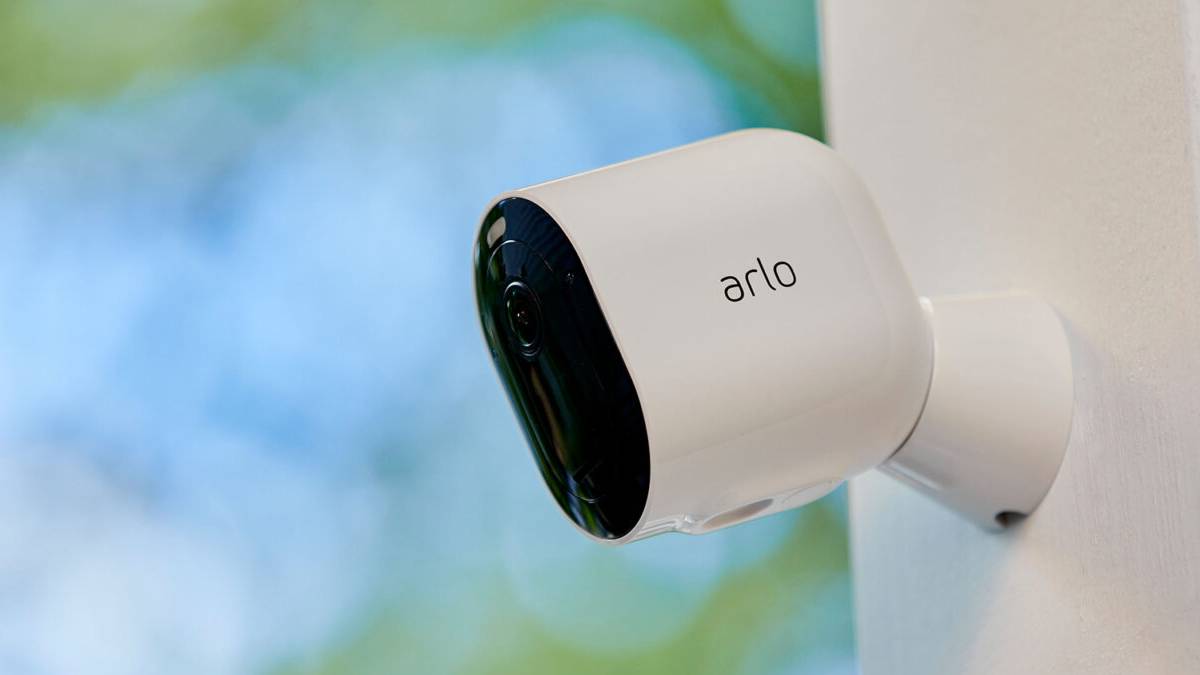 Arlo Pro 4